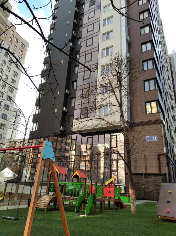 Sky House Exclusive Apartments Chisinau Exterior foto